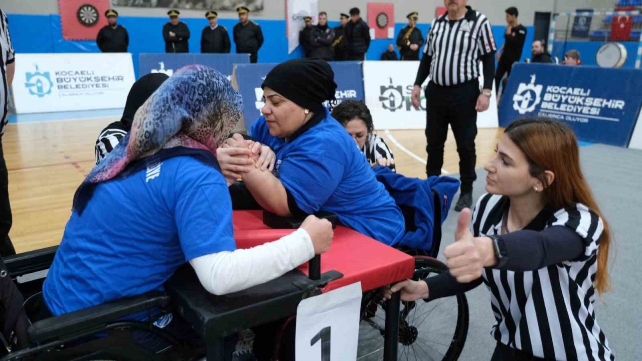 Para Bilek Güreşi heyecanı sona erdi