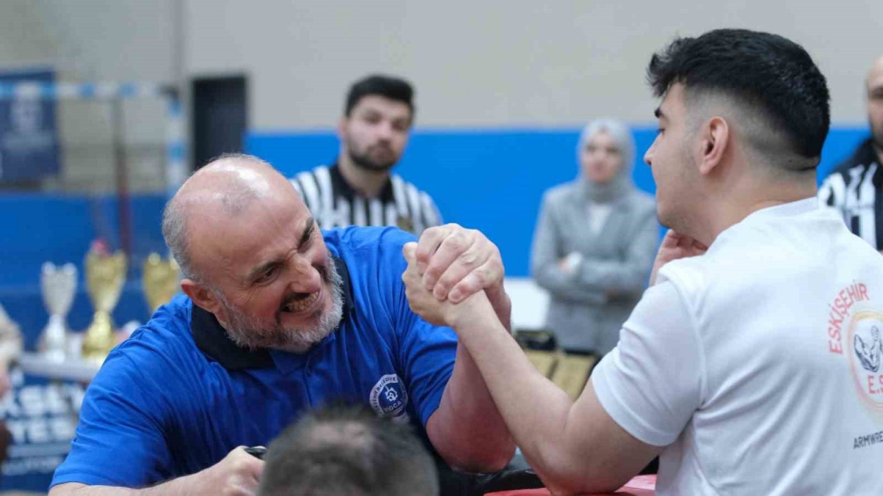 Para Bilek Güreşi heyecanı sona erdi