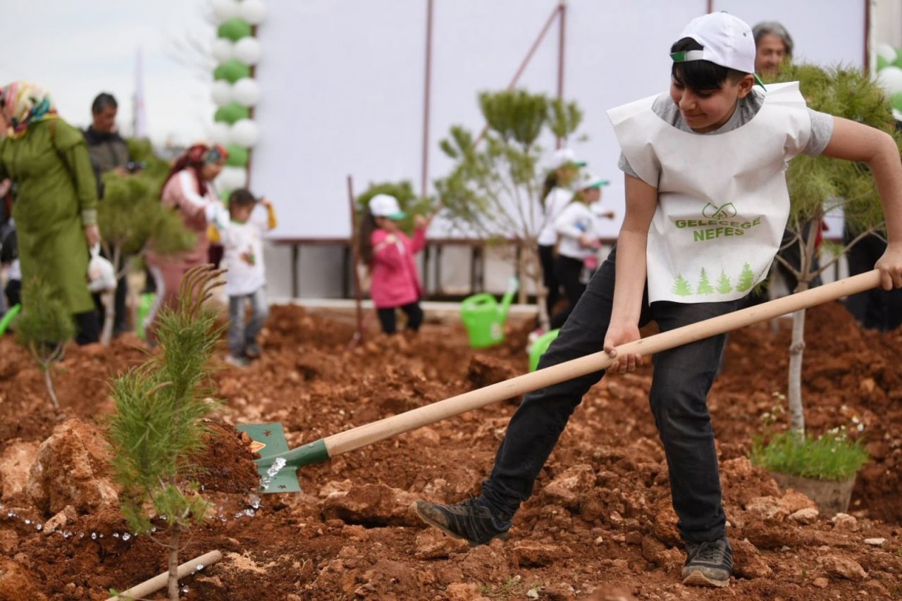 Antalya’ya Deprem Şehitleri Ormanı