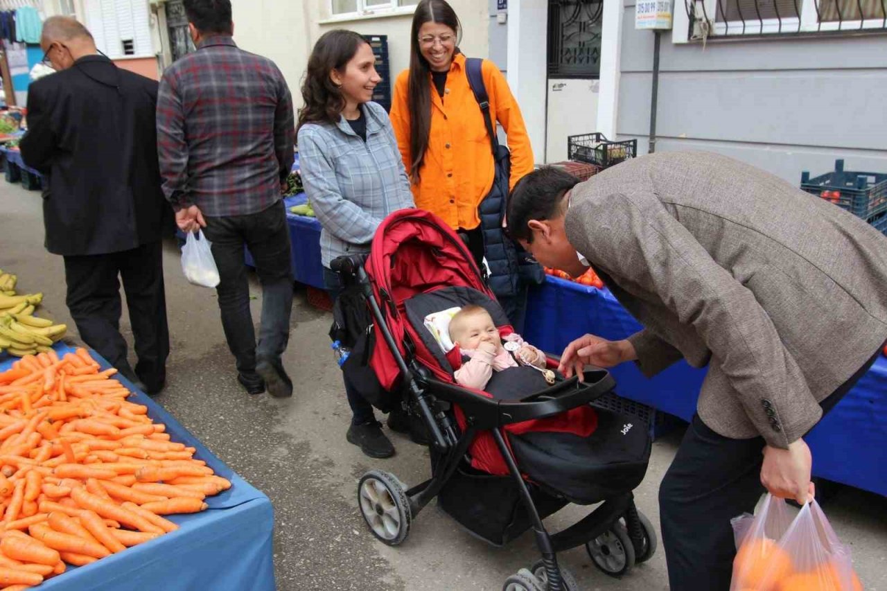 Cumhuriyet’in 100. yılında doğaya 100 zeytin fidanı armağan edildi
