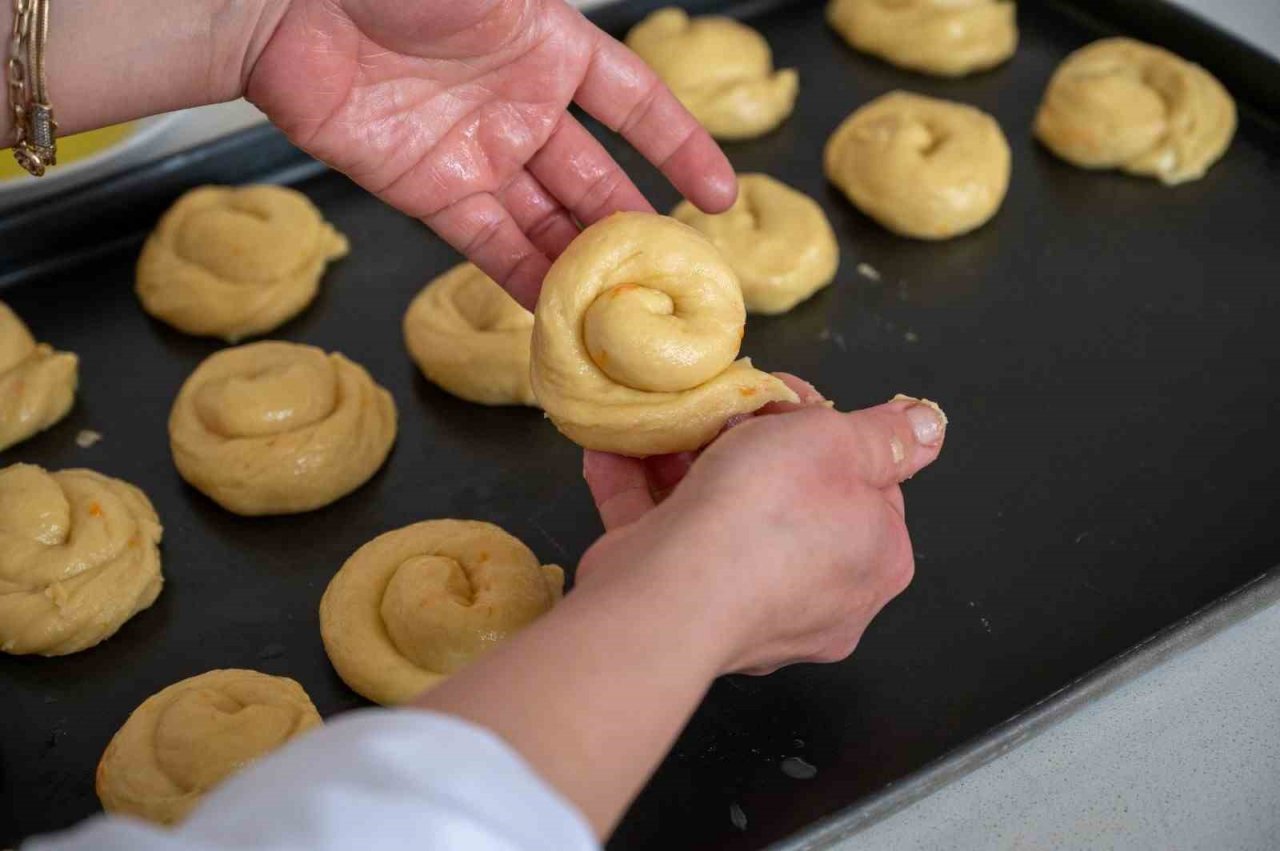 Olgunlaşma Enstitüsü’ndeki etkinlik, depremzede kadınlara moral oldu