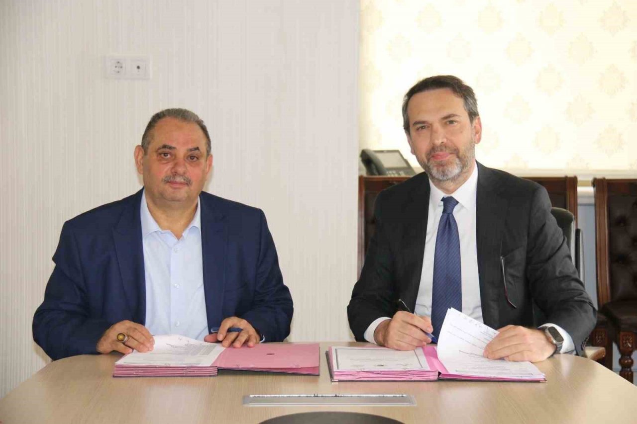 Özçelik İş Sendikası KARDEMİR ile TİS imzalandı