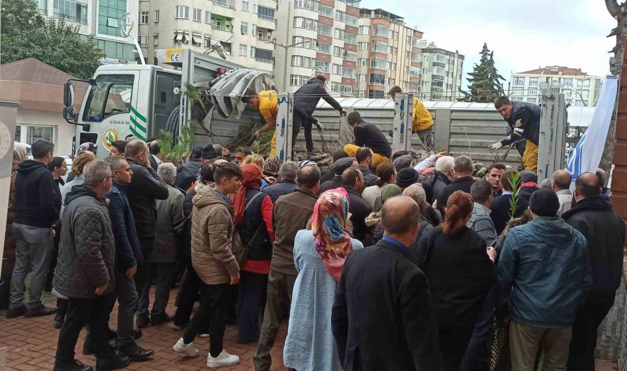 Orman Haftası’nda 30 bin fidan dağıtımı gerçekleşti