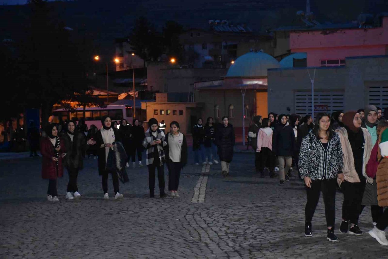 Havanın bulutlu olmasından dolayı Işık Hadisesi gerçekleşmedi