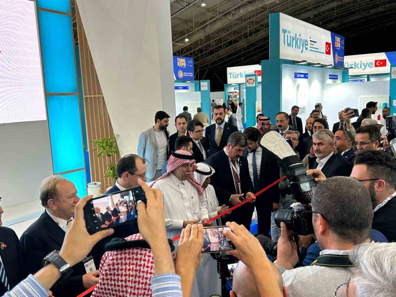 Suudi Arabistan’da Türk ürünlerine ilgi büyük