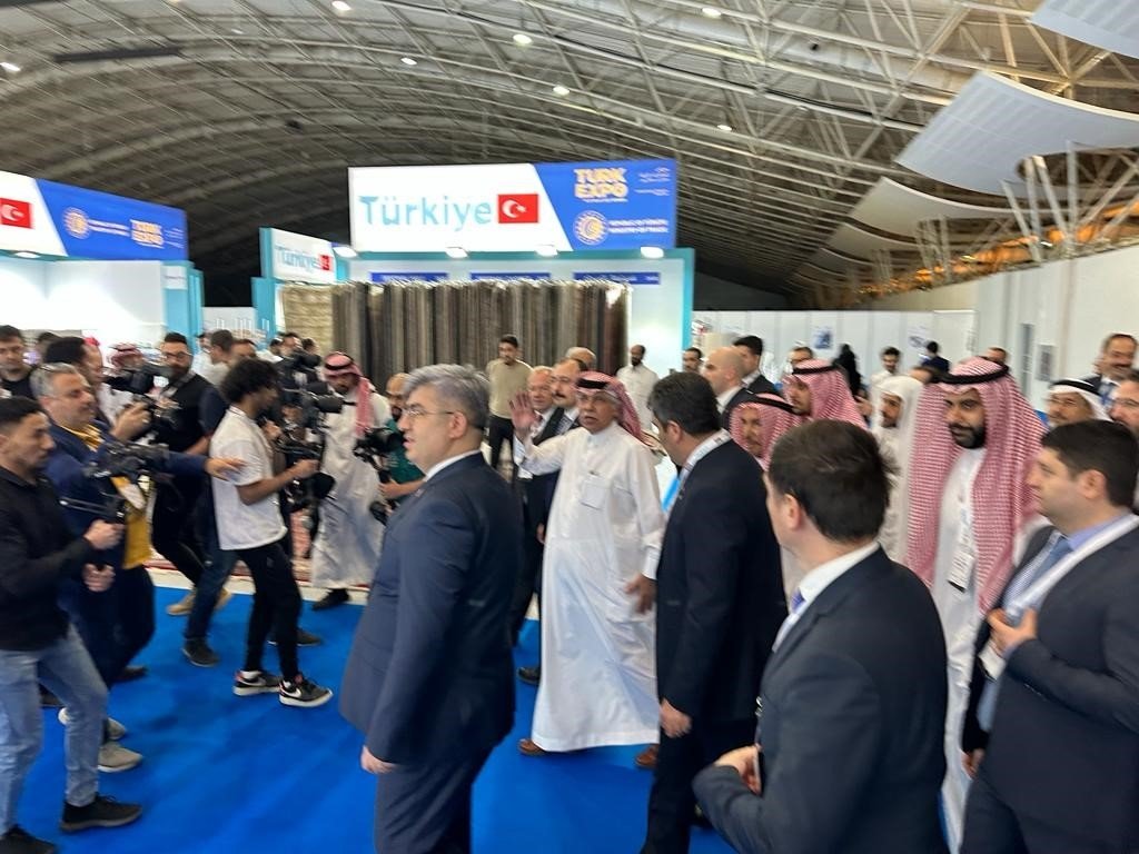 Suudi Arabistan’da Türk ürünlerine ilgi büyük