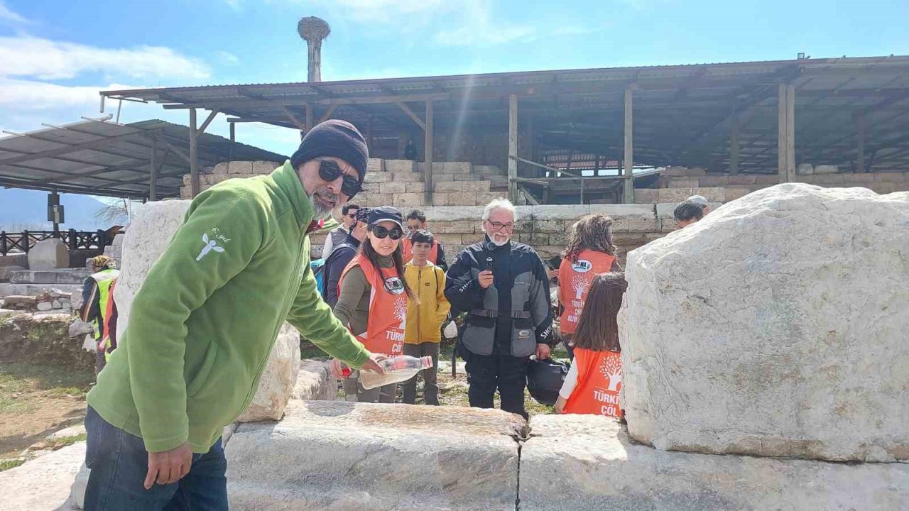 Milas’ta ’Su Zinciri Farkındalık Yürüyüşü’ nün 7’ncisi Düzenlendi