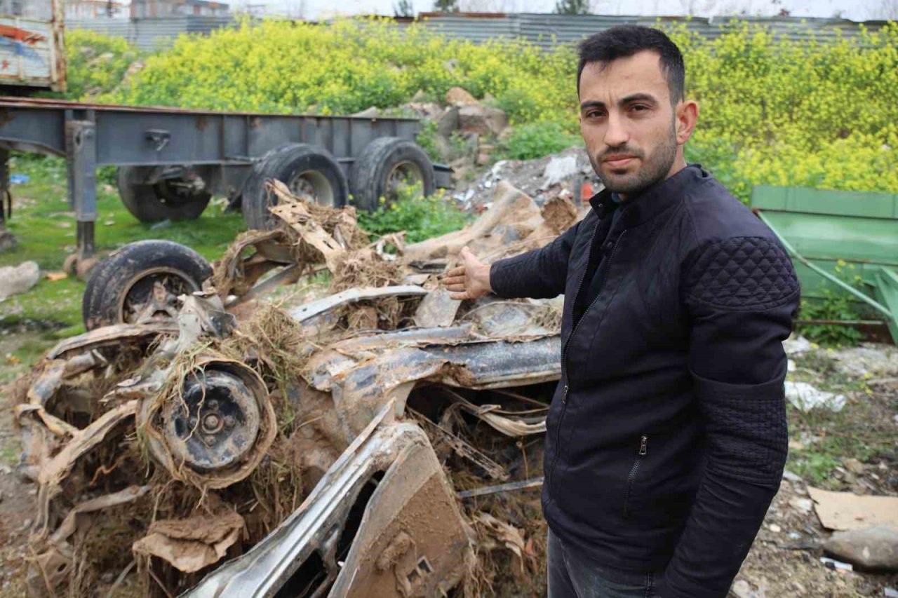 Sel sonrası otomobilini tanıyamadı