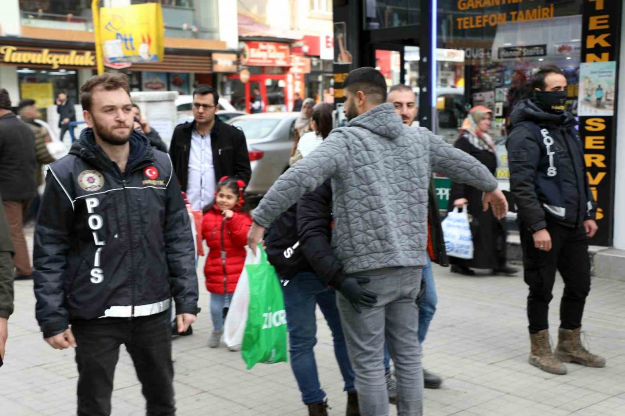 Ağrı’da uyuşturucu ile mücadelenin dozu en üst seviyeye çıkarıldı