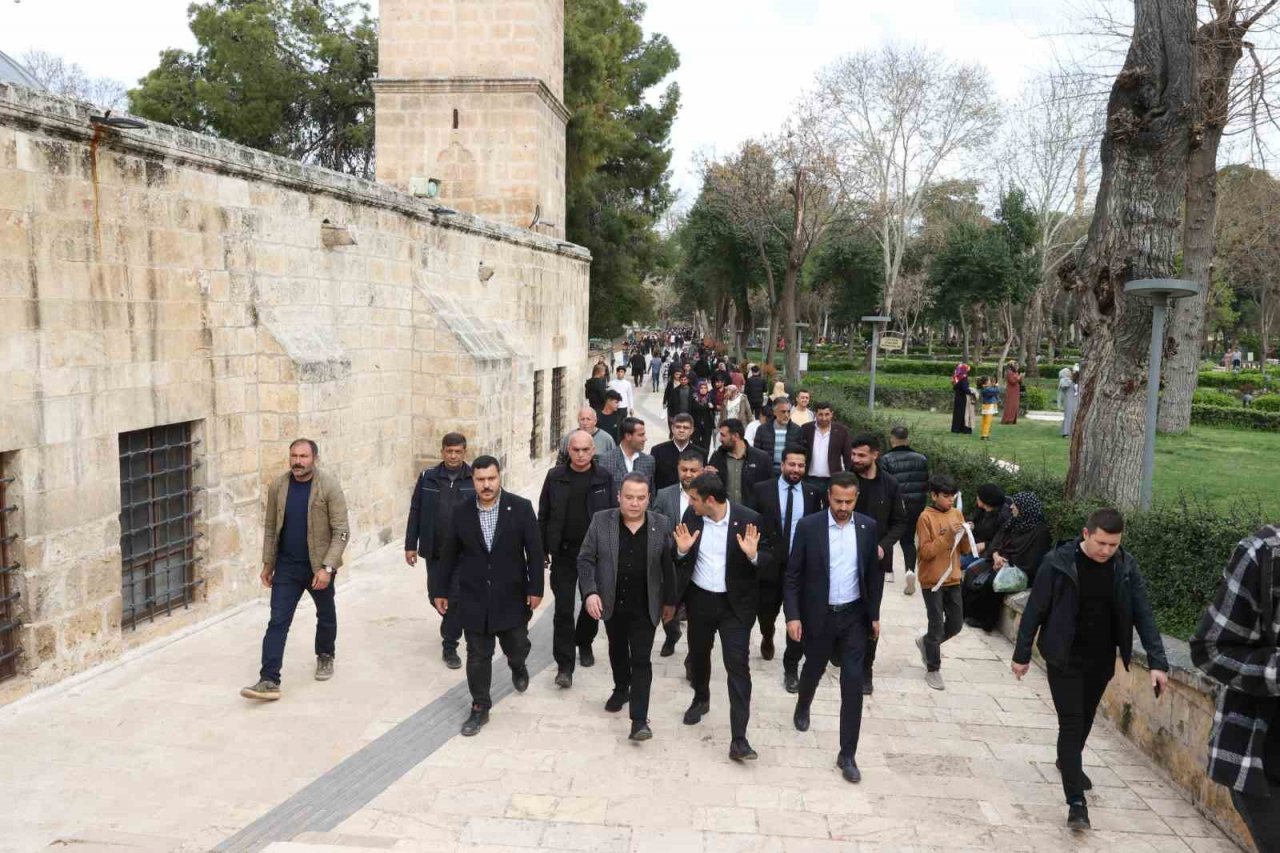 Böcek; “Yaraları birlikte saracağız”