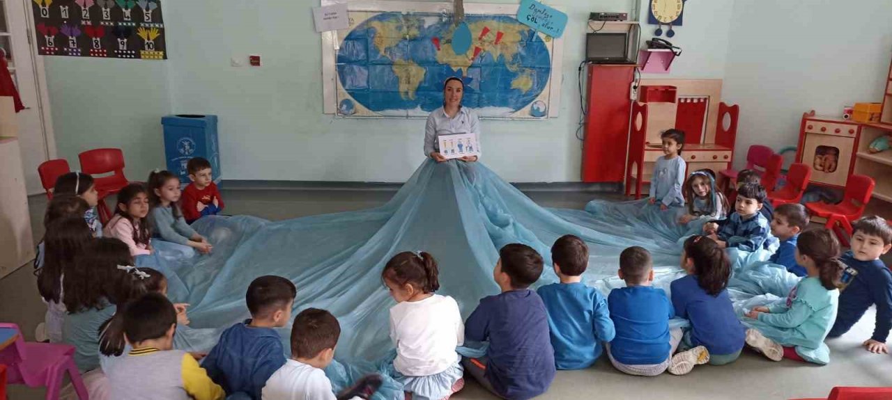 Minik öğrenciler Dünya Su Günü’nü kutladı