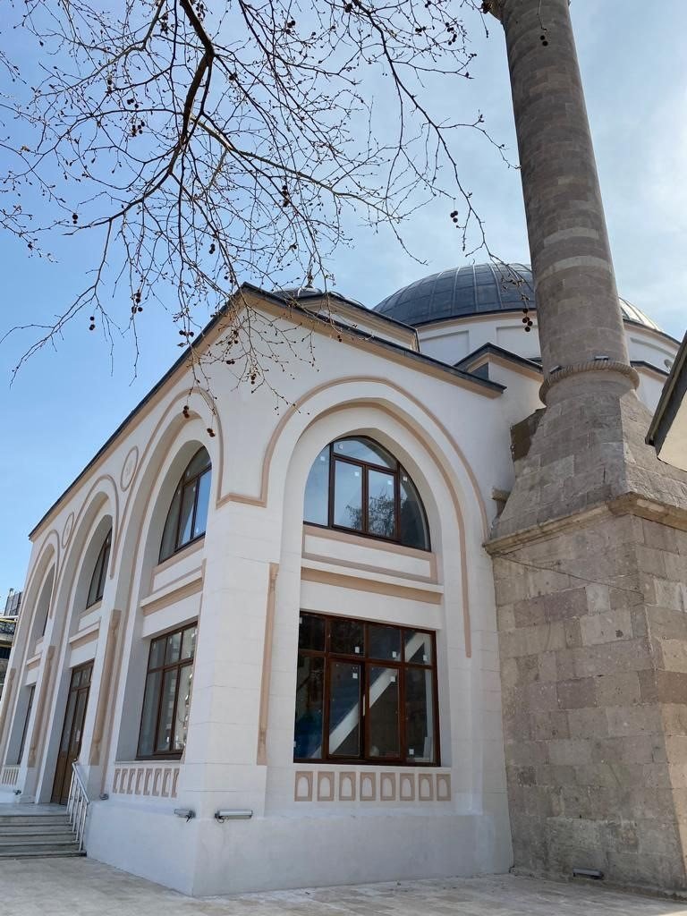 Bandırma’nın tarihi Haydar Çavuş Camii yeniden ibadete açılıyor