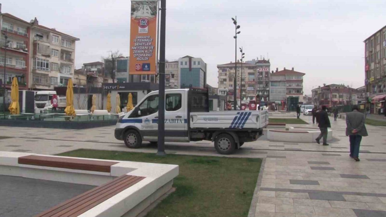 İBB’nin Ramazan etkinliği çadırlarının engellendiği iddialarıyla ilgili Ümraniye Belediyesinden açıklama