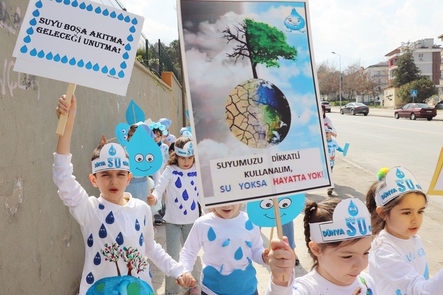 Anaokulu öğrencileri suyun önemine dikkat çekti