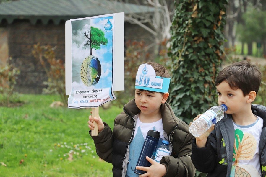Anaokulu öğrencileri suyun önemine dikkat çekti