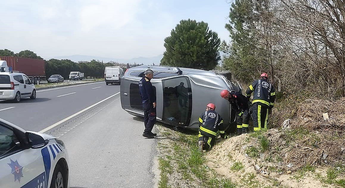 Kontrolden çıkan araç takla attı: 2 yaralı