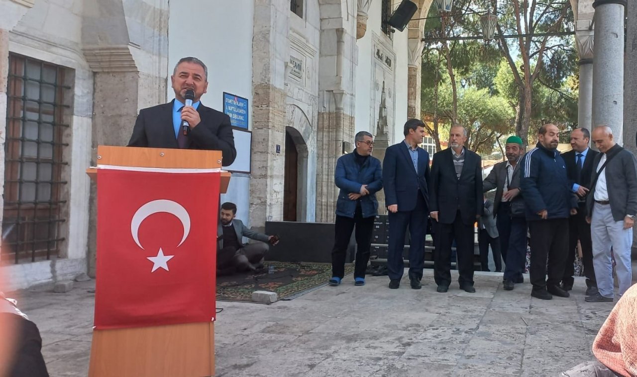 Aydın’dan kutsal topraklara 125 kişilik umre kafilesi uğurlandı