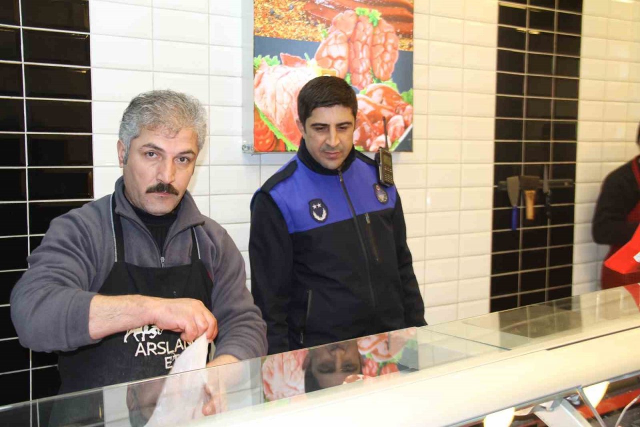 Elazığ’da zabıta ekiplerinden Ramazan ayı öncesi denetim