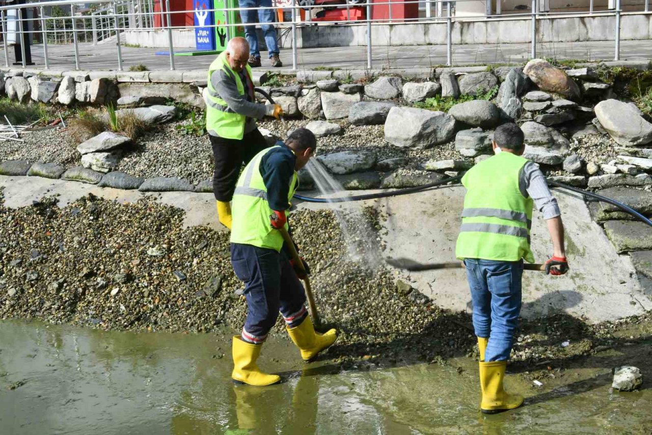 Esenyurt’ta parklar yaza hazırlanıyor