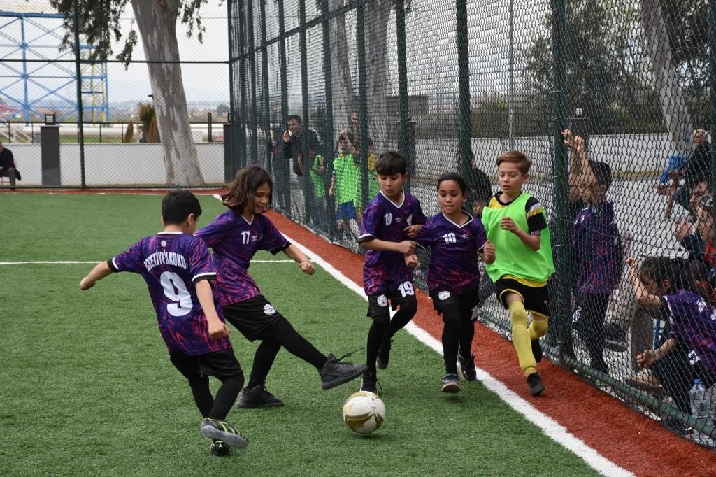 Germencik’te 23 Nisan Futbol Turnuvası başladı