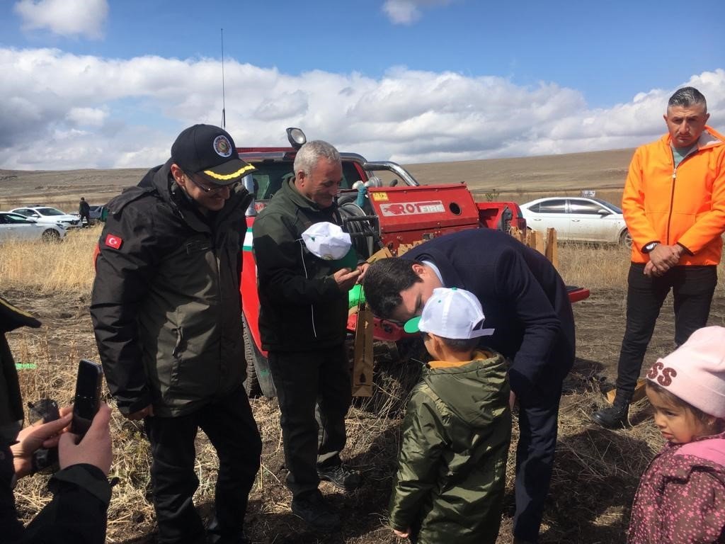 Kars’ta “6 Şubat Deprem Şehitleri Ormanı” oluşturuldu