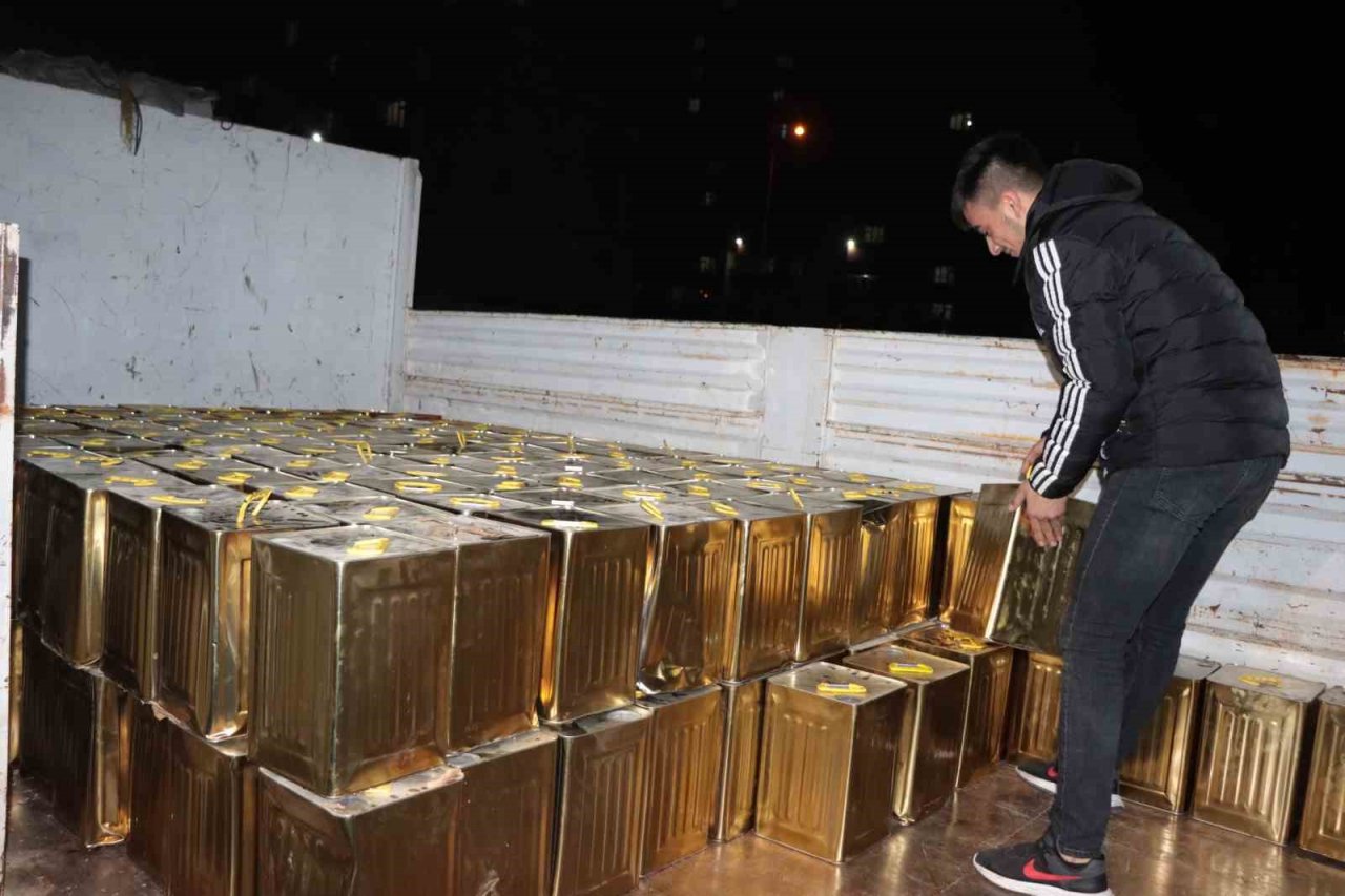 Kayseri’de Ramazan öncesinde sahte bal baskını: 26 ton ele geçirildi