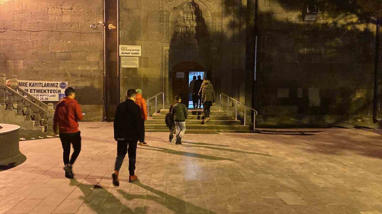 Kayseri’de ilk teravih namazı kılındı