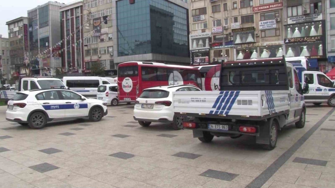 İBB’nin Ramazan etkinliği çadırlarının engellendiği iddialarıyla ilgili Ümraniye Belediyesinden açıklama