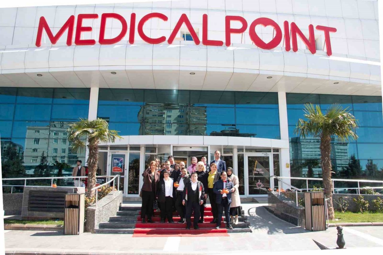 Medical Point hastanesi 12 down sendromlu çocuğun muayenelerini ücretsiz yaptı