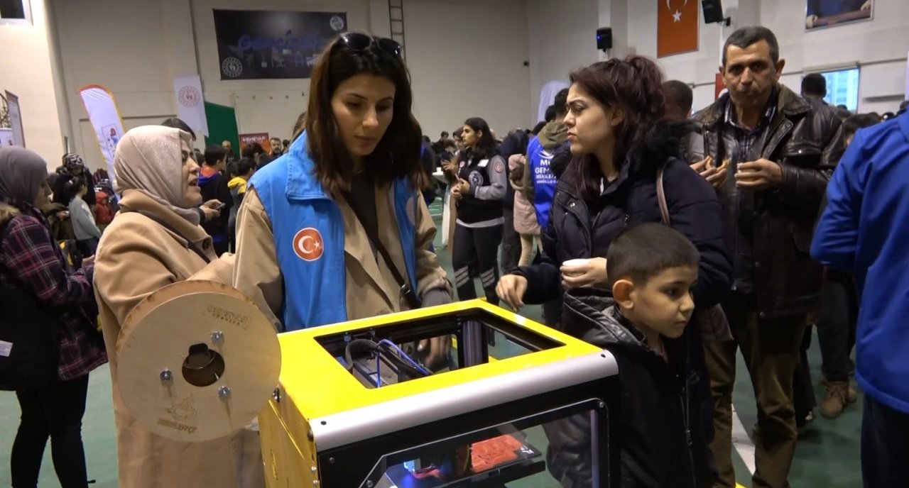 Muşlu gençler Selçuk Bayraktar’ın izinden gidiyor