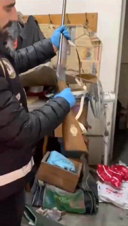 Kurusıkı tabancayı tadilatla gerçeğe çevirdiler