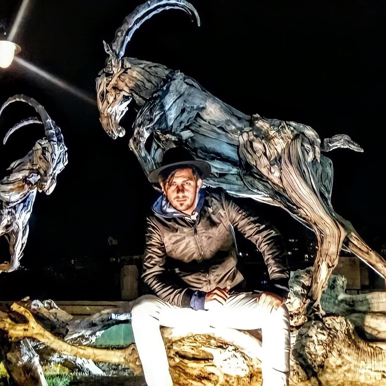 Transseksüellerle aynı evi paylaşan İranlı gencin ölümü polisi harekete geçirdi