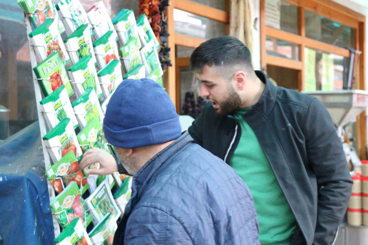 Kırşehir’in bilinen en eski çarşısında Ramazan yoğunluğu