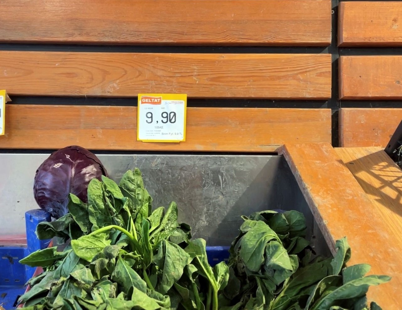 Tarlada 5, markette 10 lira