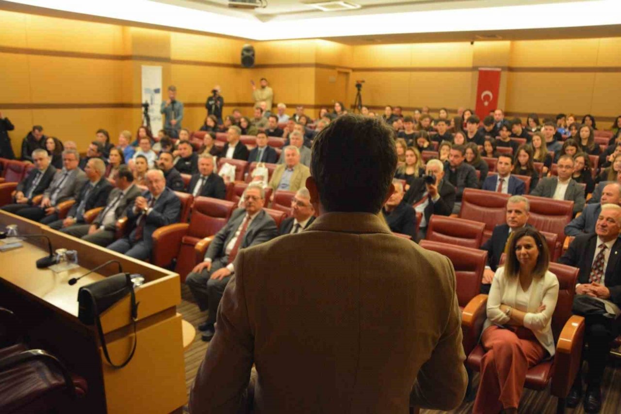 Profesörden Trakya için ’kuraklık’ açıklaması: "Herkes geldiği yere dönecek"
