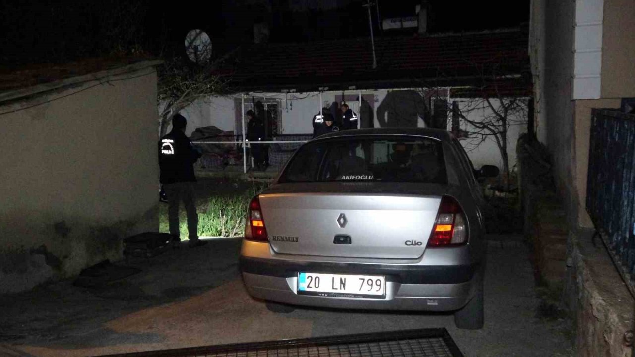 Alacak verecek kavgasında 3 kişi yaralandı