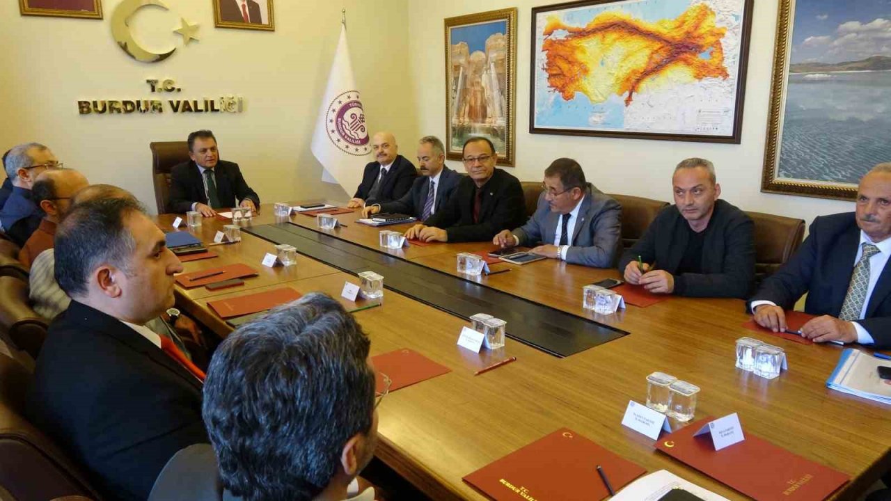 Burdur’da seçim tedbirleri toplantısı yapıldı