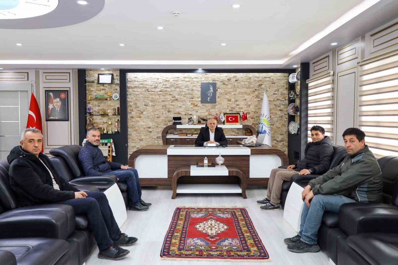 Başkan Öztürk EYT’den faydalanan personelleriyle vedalaştı