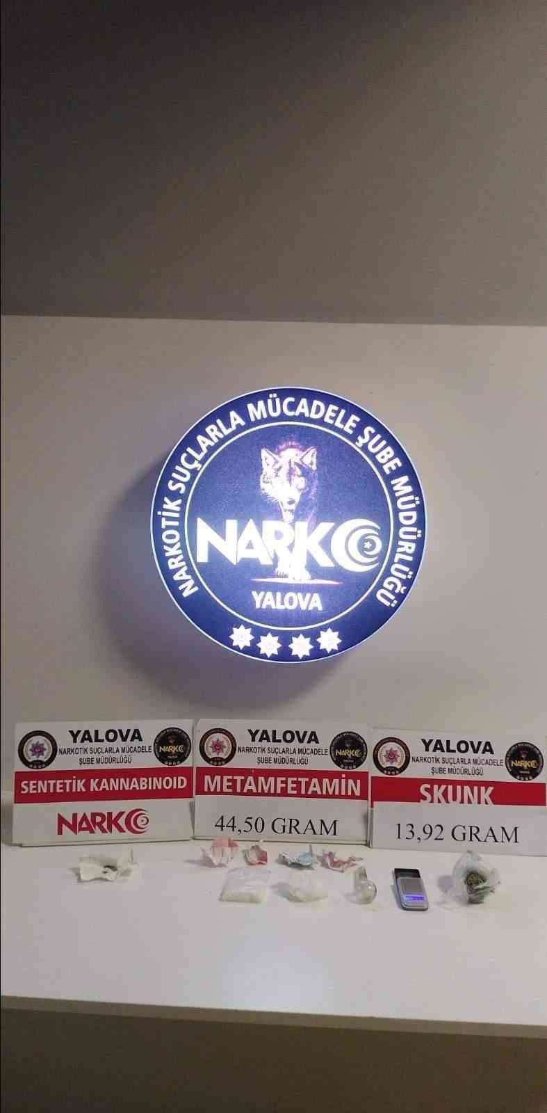 Yalova’daki uyuşturucu operasyonlarında 3 zehir taciri tutuklandı