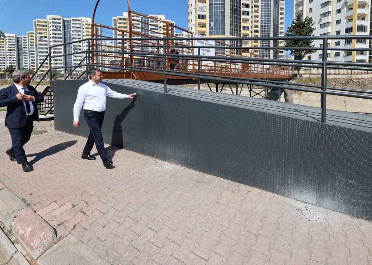 Başkan Kocaispir, sokak sağlıklaştırma projesini yerinde inceledi