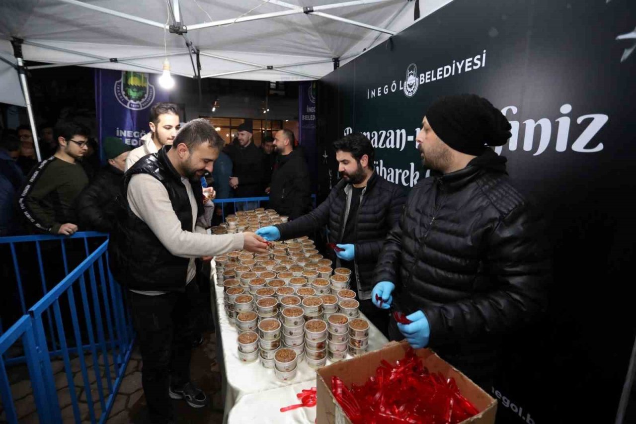 İnegöl’de ilk teravihi Ayasofya Camii İmam Hatibi kıldırdı