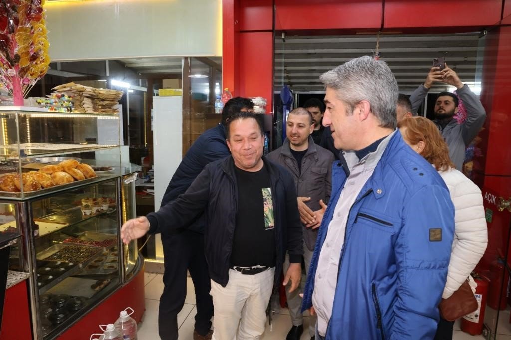 Başkan Oktay, gece fırınları inceledi