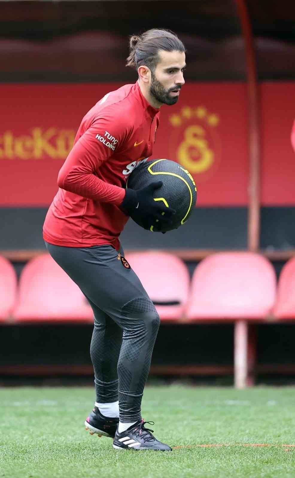 Galatasaray, Adana Demirspor maçı hazırlılarına devam etti