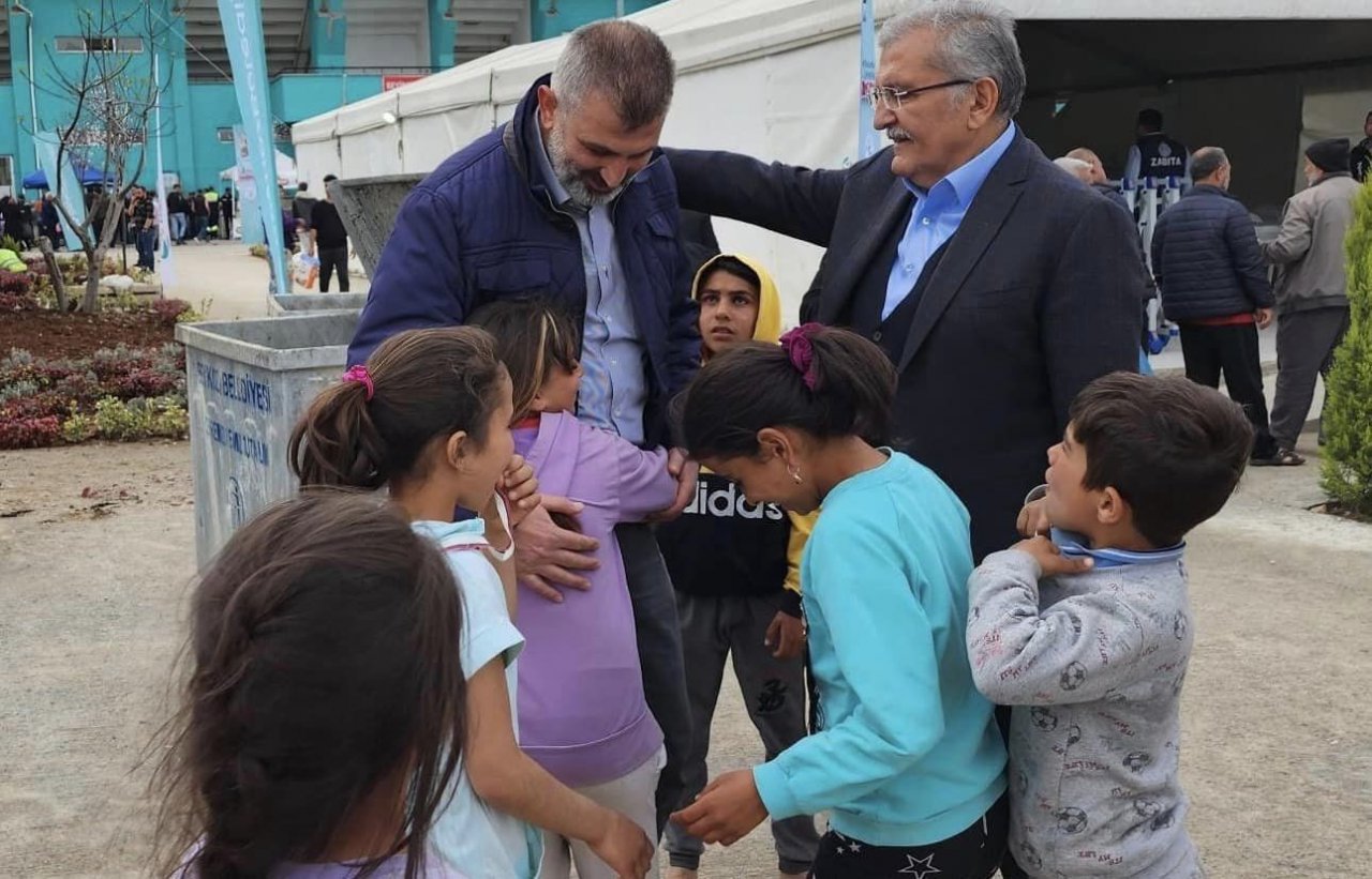 Başkan Sezer, Hatay’da çalışmaları yakından takip ediyor