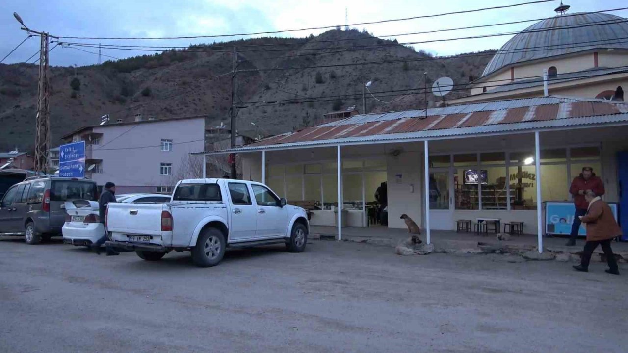 Kırıklı köyünde hayırlı gelenek 19 yıldır sürüyor