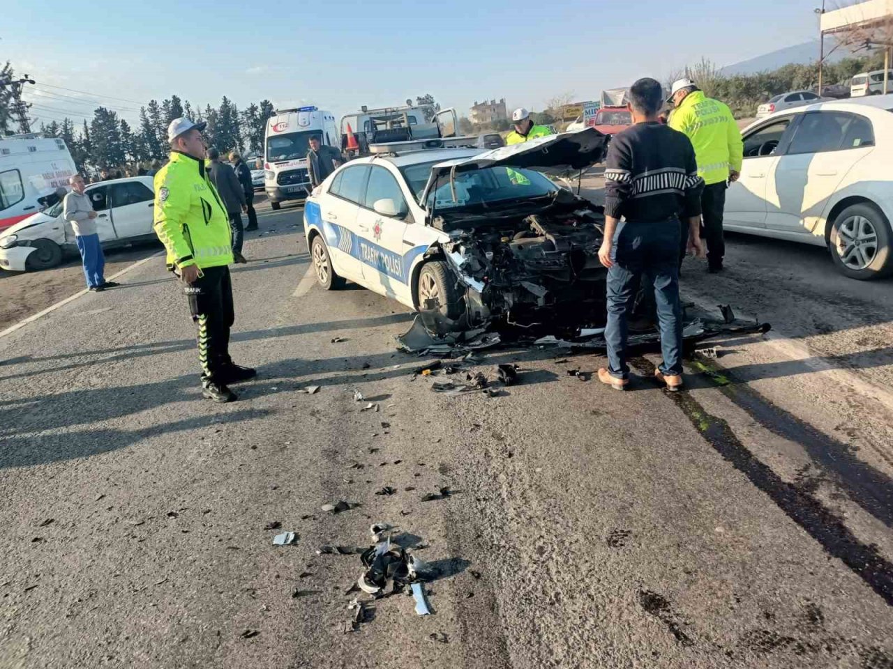 Hatay’da trafik kazası: 3 yaralı