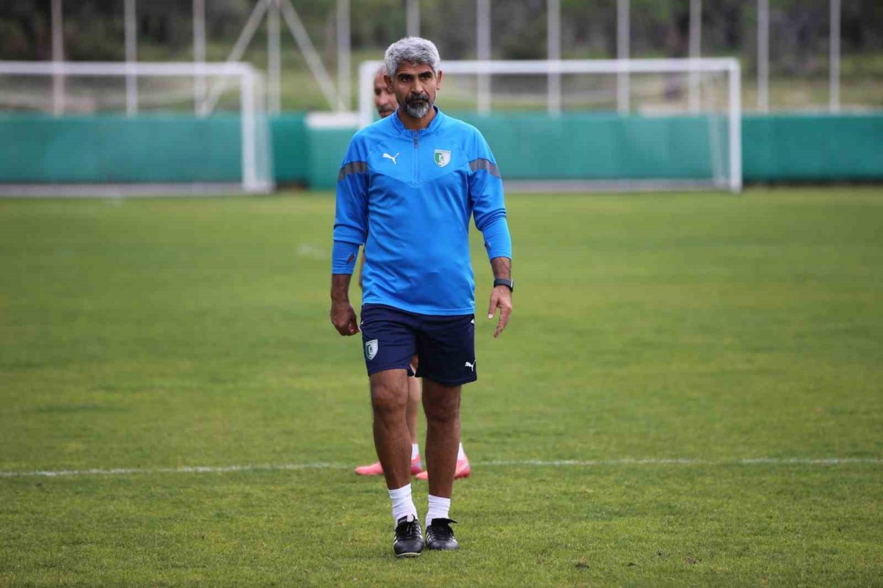 İsmet Taşdemir: "Galibiyet serisine başlarsak o zaman istediğimiz şeyler olabilir"