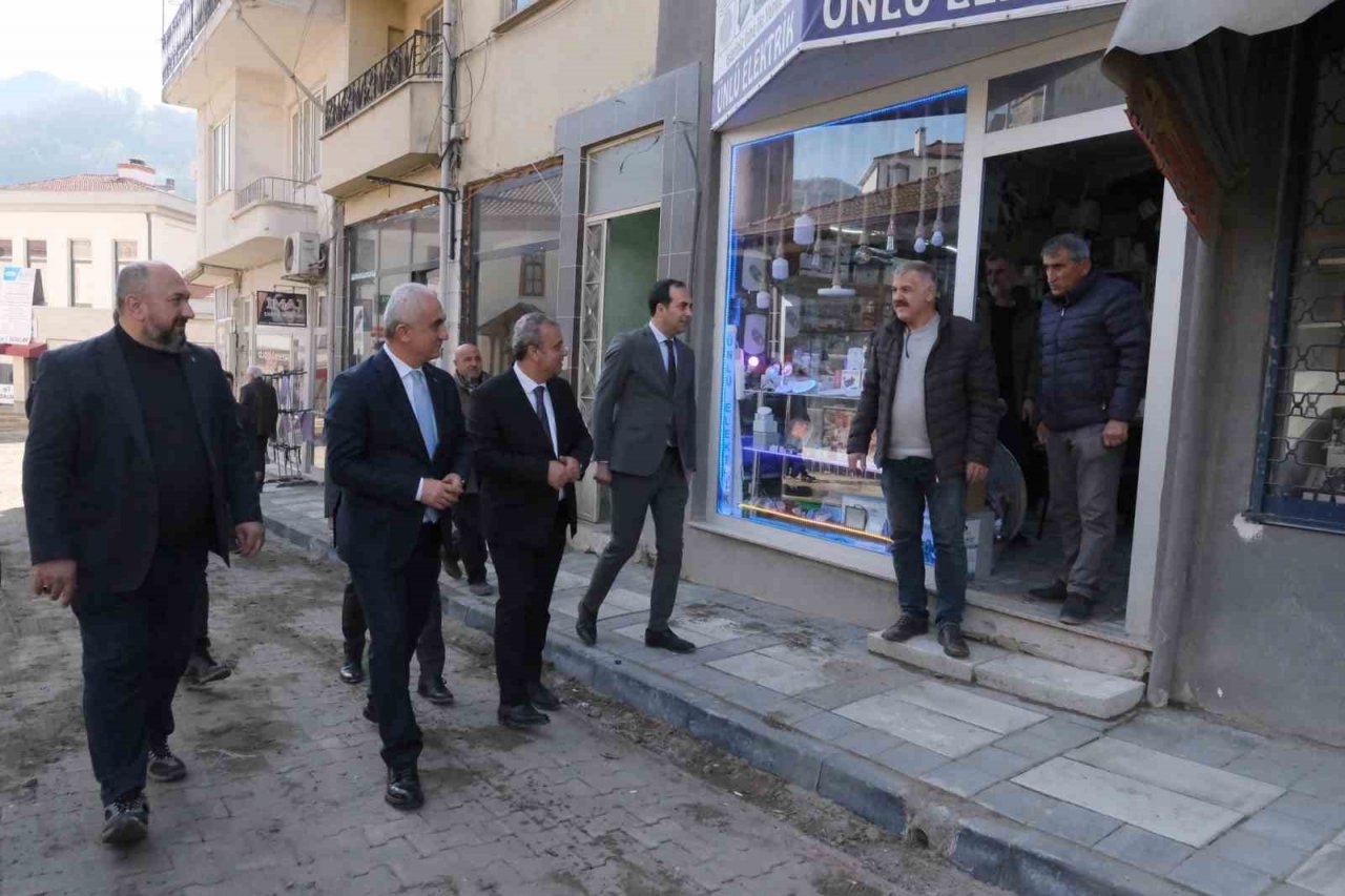 Büyük sel afetinde yıkılan müftülük binasının temeli yeniden atıldı