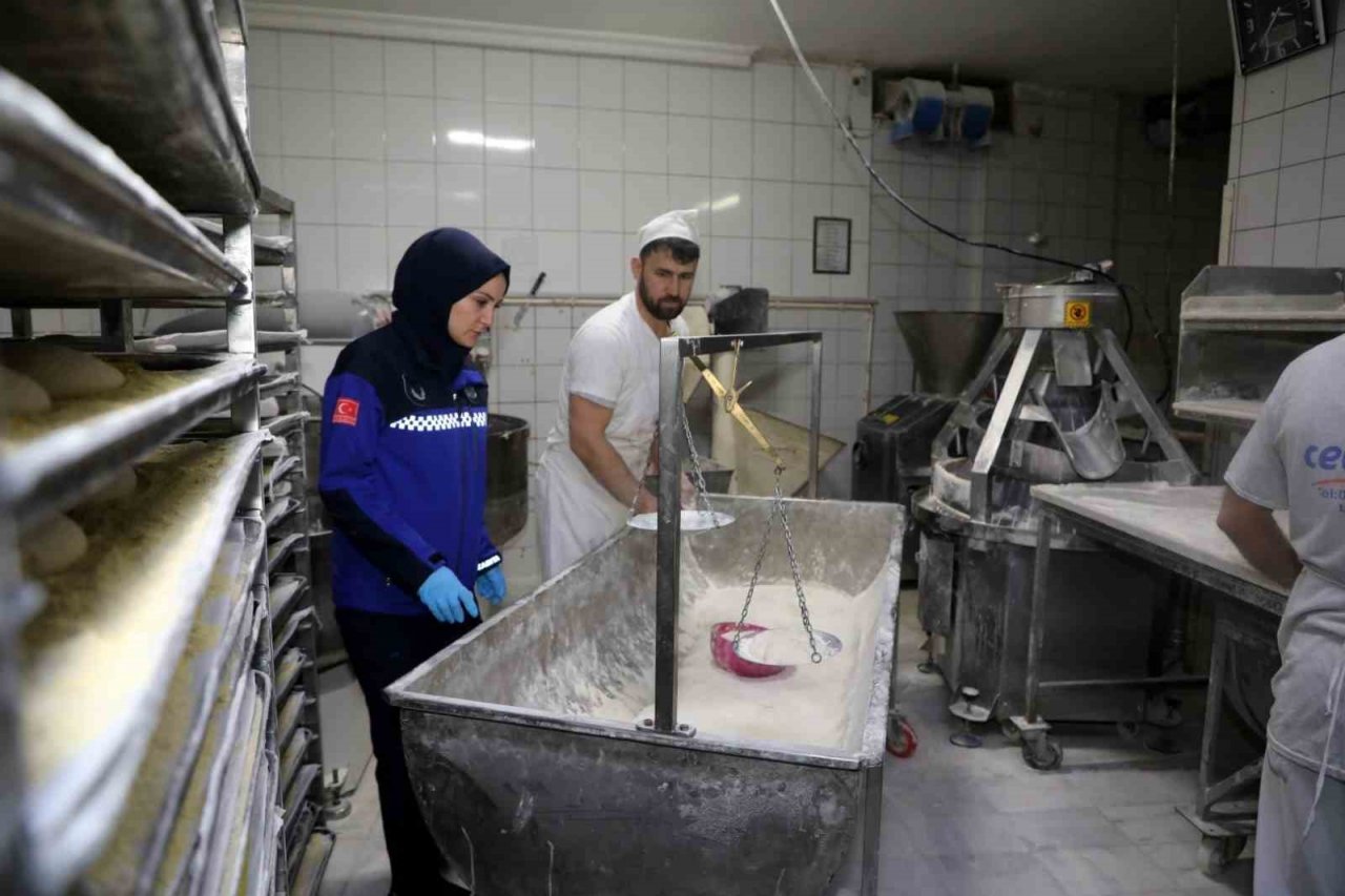 Zabıtalardan fırın ve marketlerde sıkı denetim