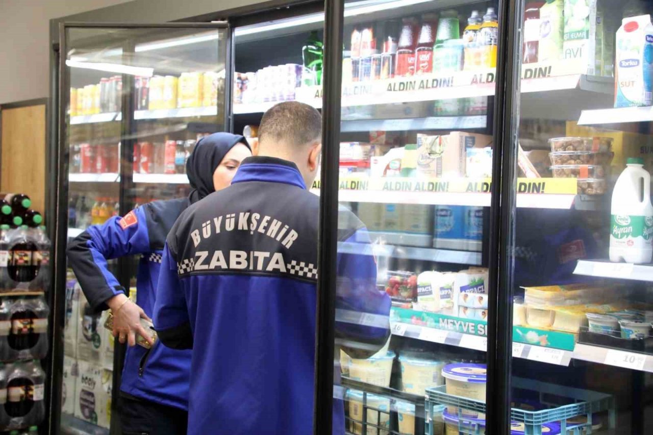 Zabıtalardan fırın ve marketlerde sıkı denetim